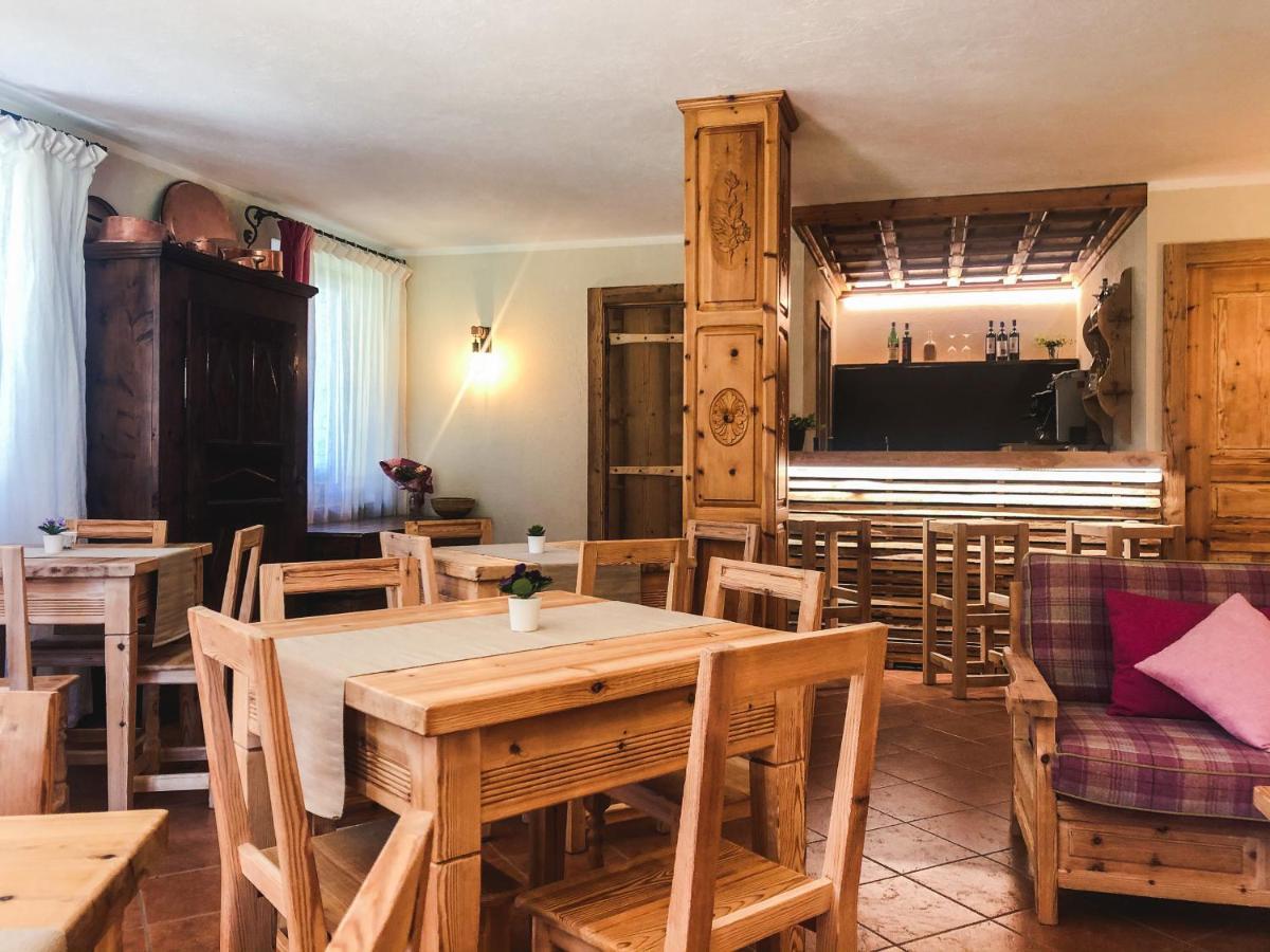 Residence Cascina Genzianella Оулькс Екстер'єр фото